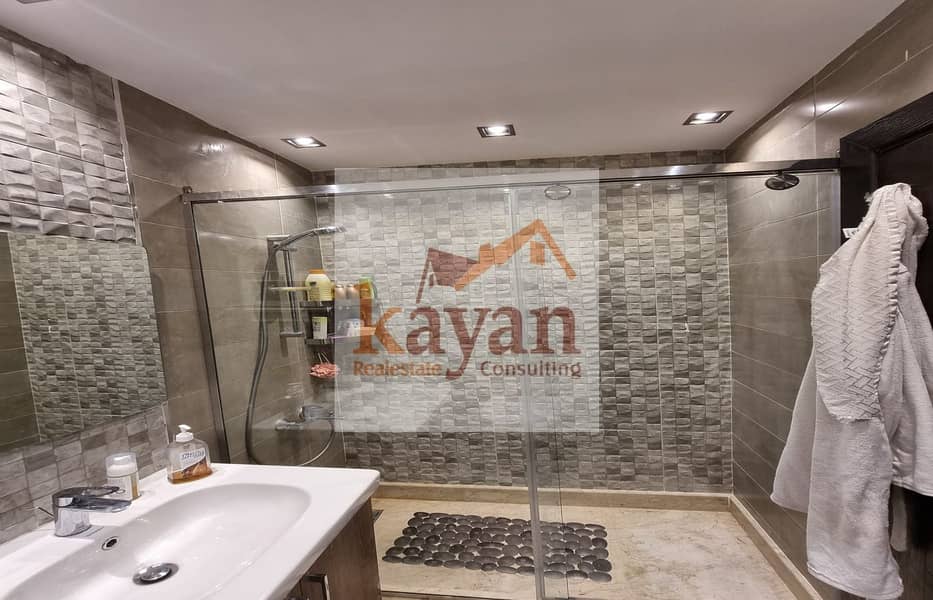 10 66f92925-d242-4532-b5cd-bc84697308d3. jpg