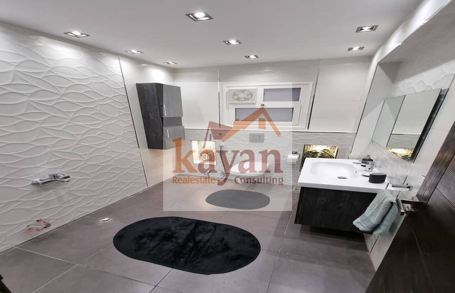 15 44958286-aee5-44d3-b4ce-43005a3c230b. jpg