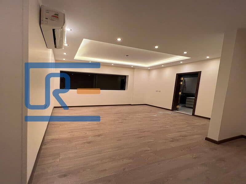 6 61dd840d-9de8-4e6d-b293-08fea3f6f54f. jpg