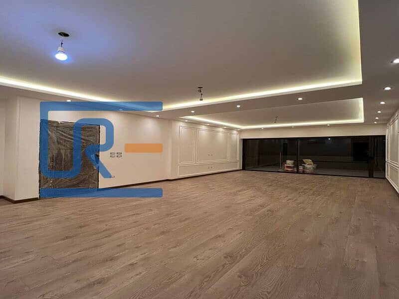 8 4039068f-713f-4260-ad42-8be5cd3038fd. jpg