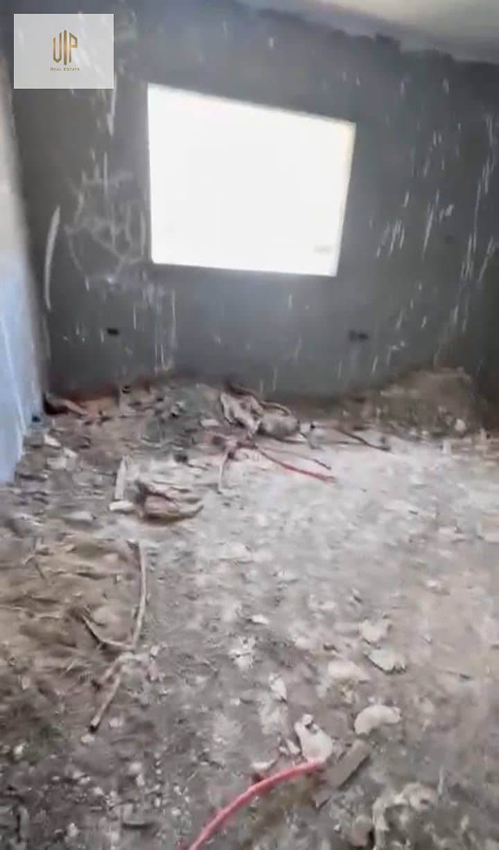 8 WhatsApp Image 2025-10-28 at 12.31. 47_09980919. jpg