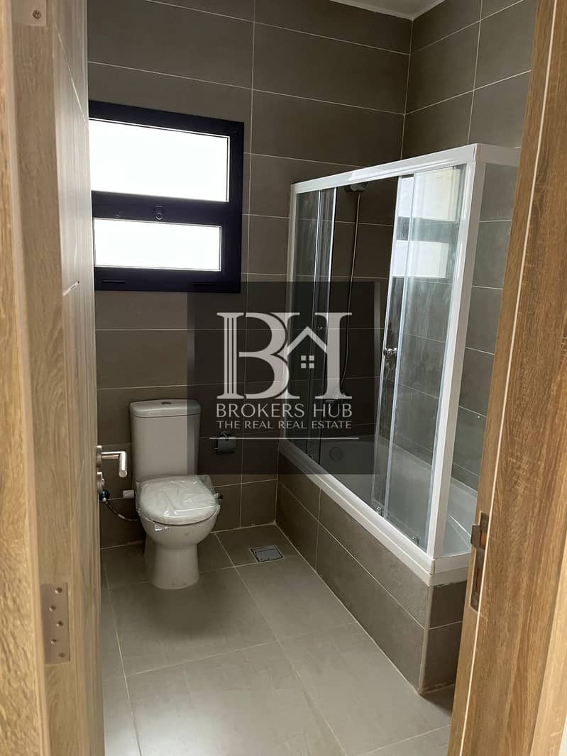 7 WhatsApp Image 2025-10-28 at 12.04. 05 PM. jpeg