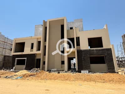 5 Bedroom Twin House for Sale in New Cairo, Cairo - WhatsApp Image 2025-07-27 at 1.08. 47 AM (2). jpeg
