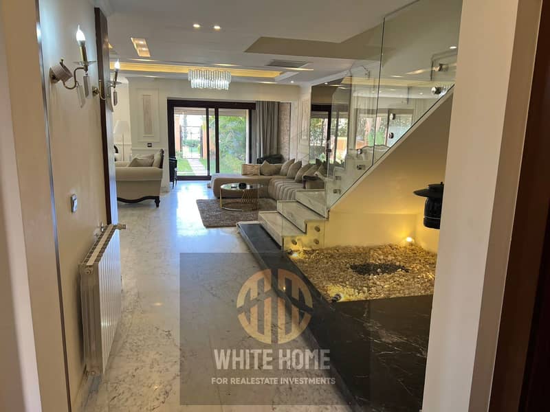 2 f0af2c5d-7623-4f11-b050-850e6f891f4a. jpeg