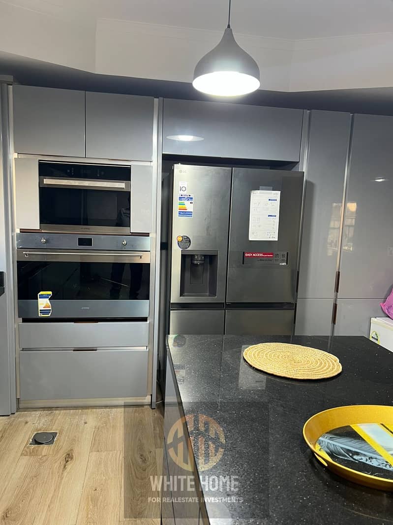 7 48819f9c-9557-47ae-a6ec-279be2bd07d9. jpeg