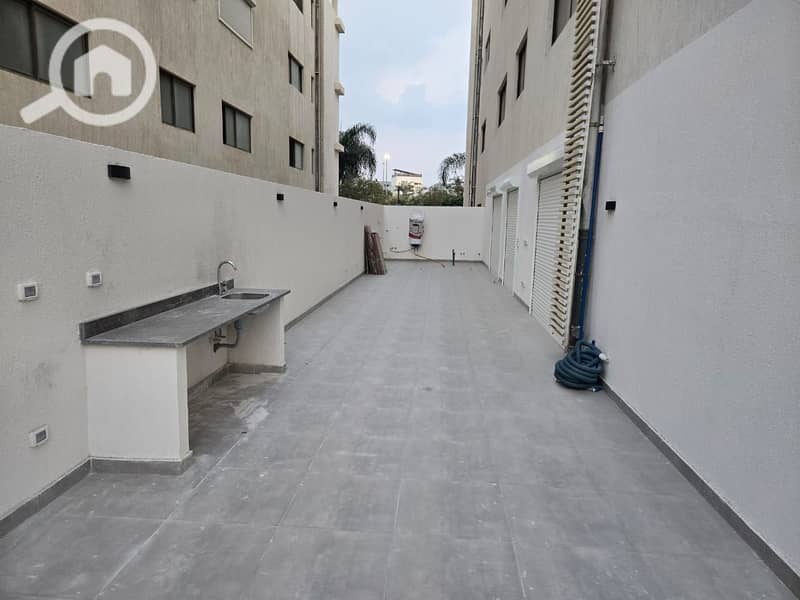 8 WhatsApp Image 2025-10-28 at 1.30. 44 AM (2). jpeg