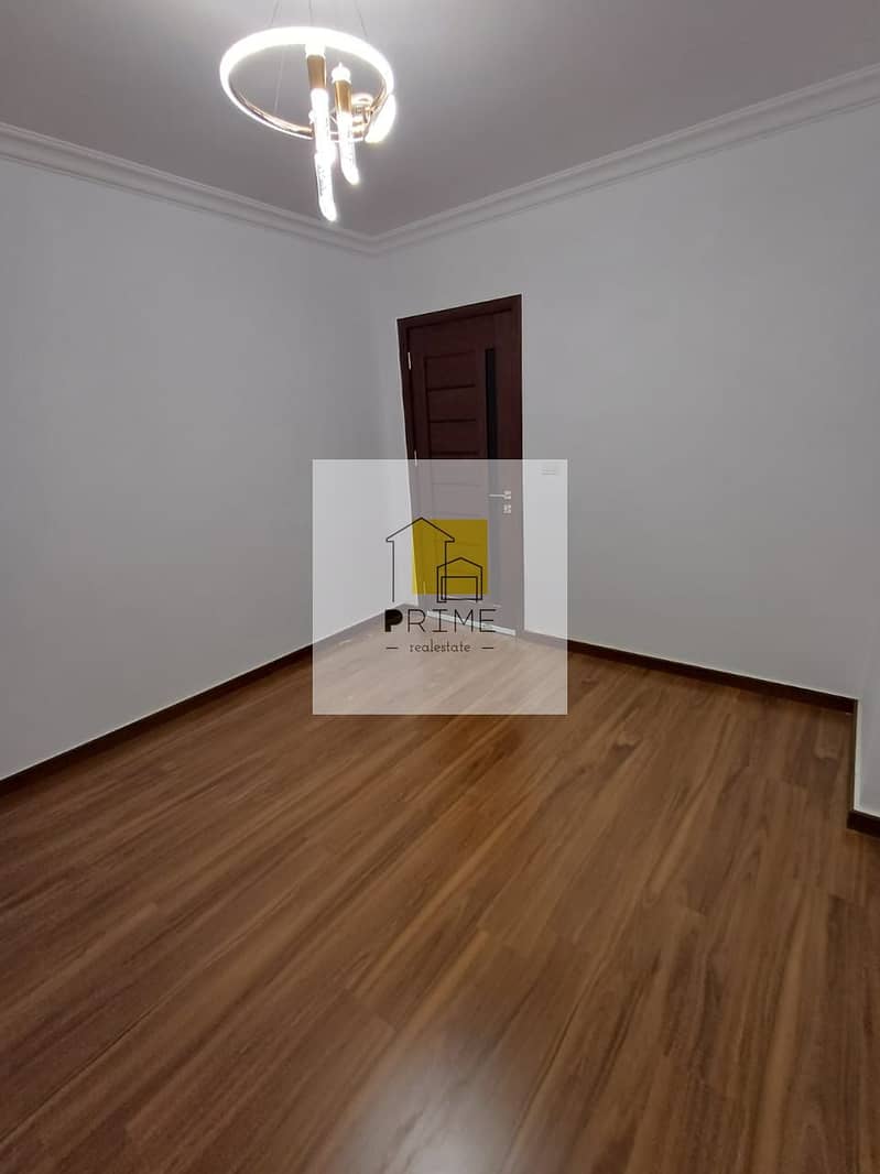 7 WhatsApp Image 2025-10-27 at 21.28. 47_c091c89d. jpg