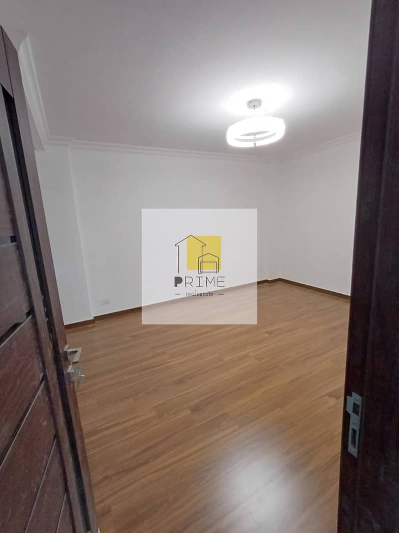 9 WhatsApp Image 2025-10-27 at 21.28. 47_e4fdc942. jpg