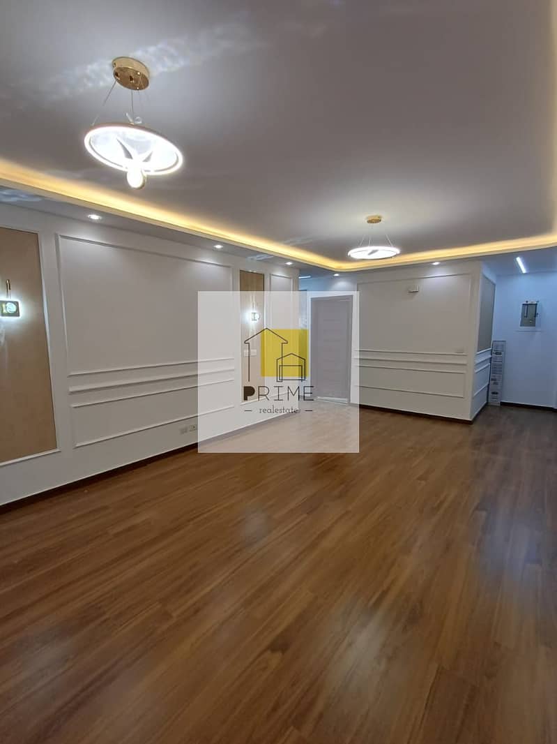 22 WhatsApp Image 2025-10-27 at 21.28. 52_a098e524. jpg