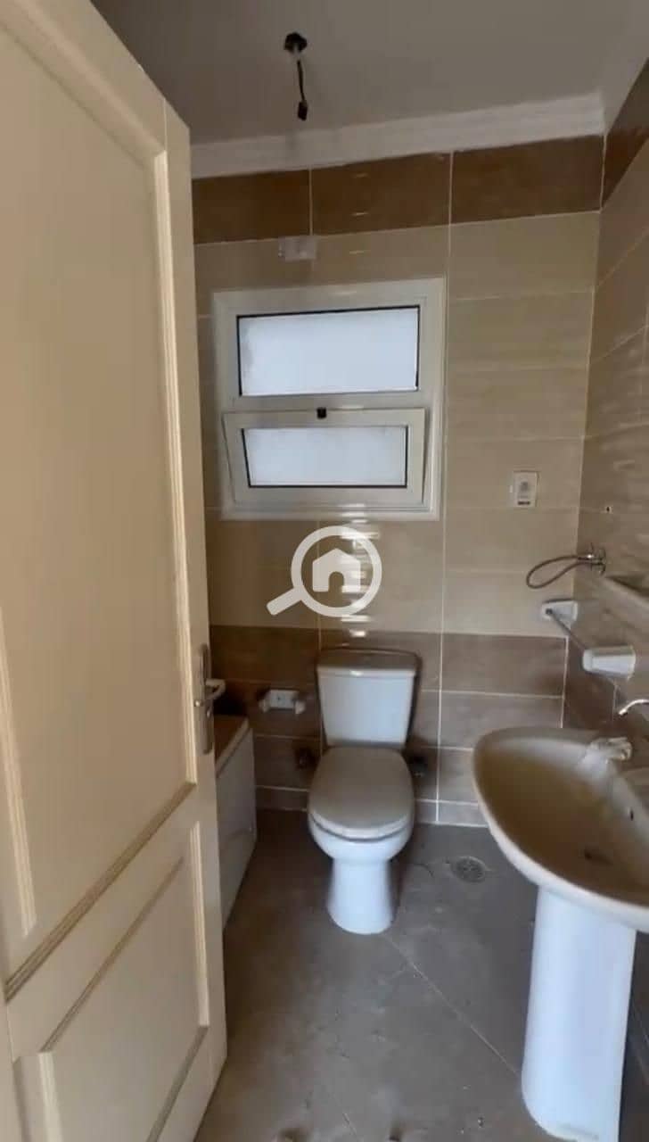 13 WhatsApp Image 2025-10-28 at 1.04. 35 PM (5). jpeg