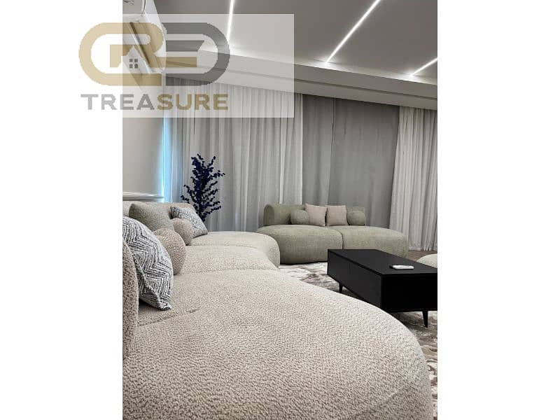 11 WhatsApp Image 2025-10-28 at 12.11. 03 PM (2). jpg