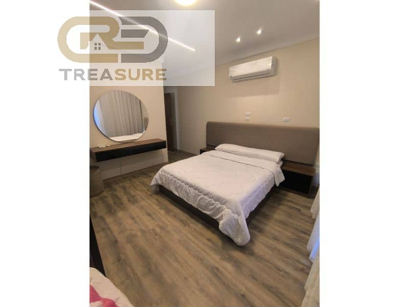 12 WhatsApp Image 2025-10-28 at 12.11. 05 PM (1). jpg