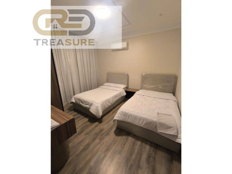 13 WhatsApp Image 2025-10-28 at 12.11. 06 PM (1). jpg