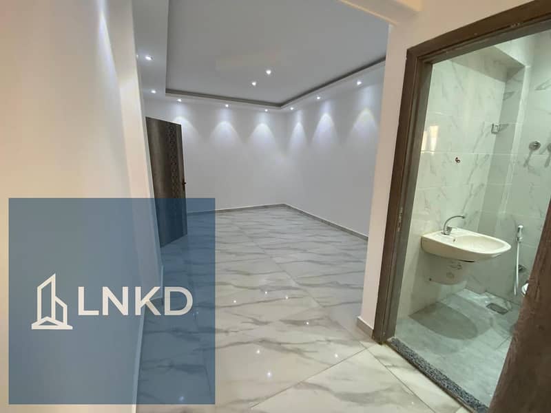 5 WhatsApp Image 2025-10-28 at 13.08. 41 (1). jpeg