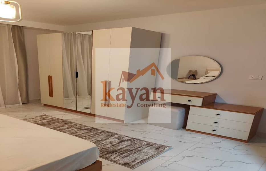 9 326dd394-3920-4533-b7fb-723ad1ec39bc. jpg