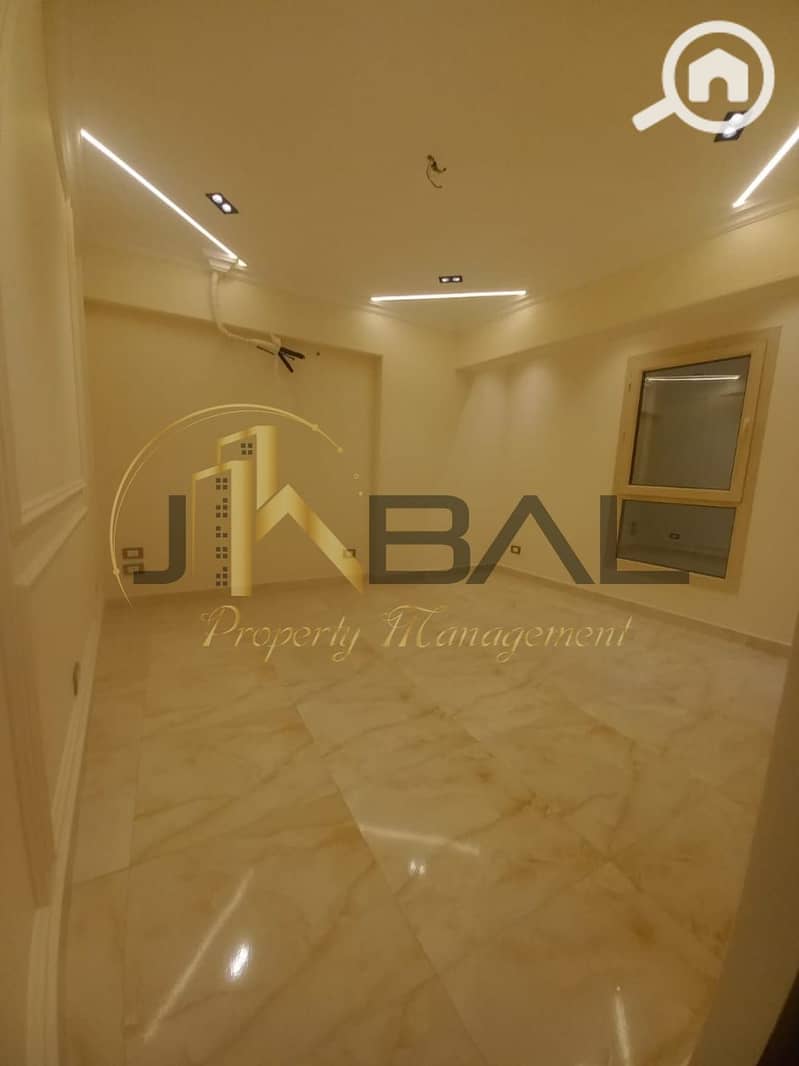 2 WhatsApp Image 2025-10-28 at 1.05. 45 PM (5). jpeg