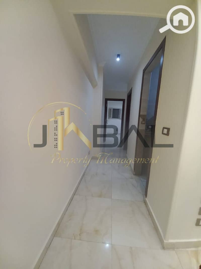 4 WhatsApp Image 2025-10-28 at 1.05. 45 PM (1). jpeg