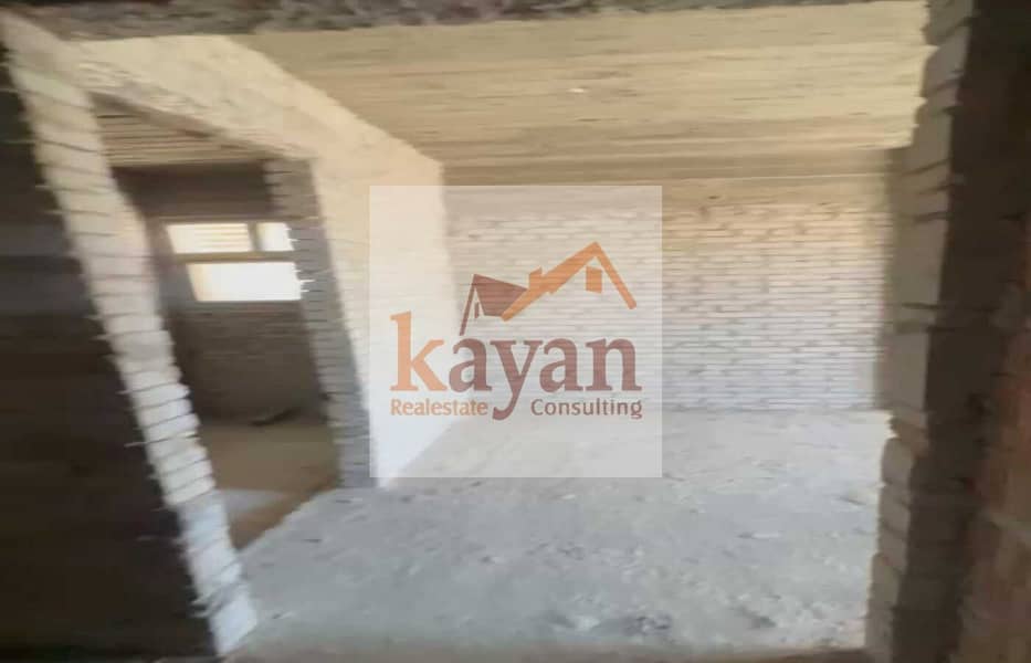 2 5e2a06cb-8c8f-4ad3-b59e-b0e7c3e705f0. jpg