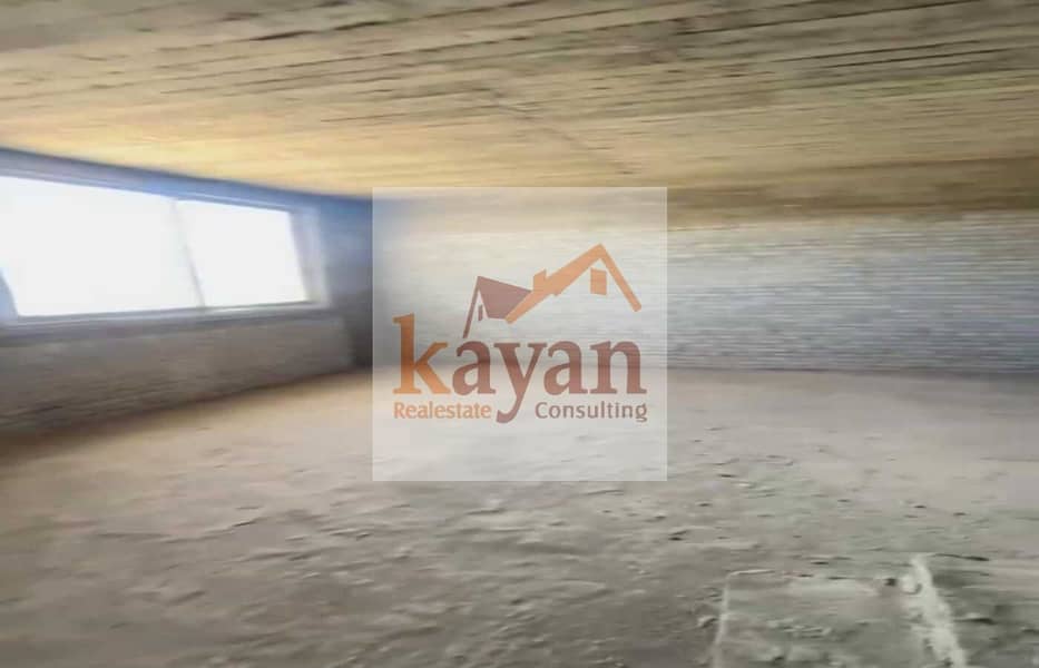 12 307b57fd-fa40-4be4-a8bc-162ca7eab2cd. jpg