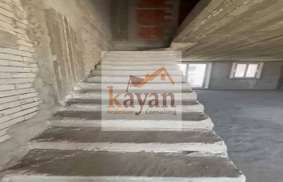 16 6932cc51-b9e0-4958-b5e2-be1f6fb45bae. jpg