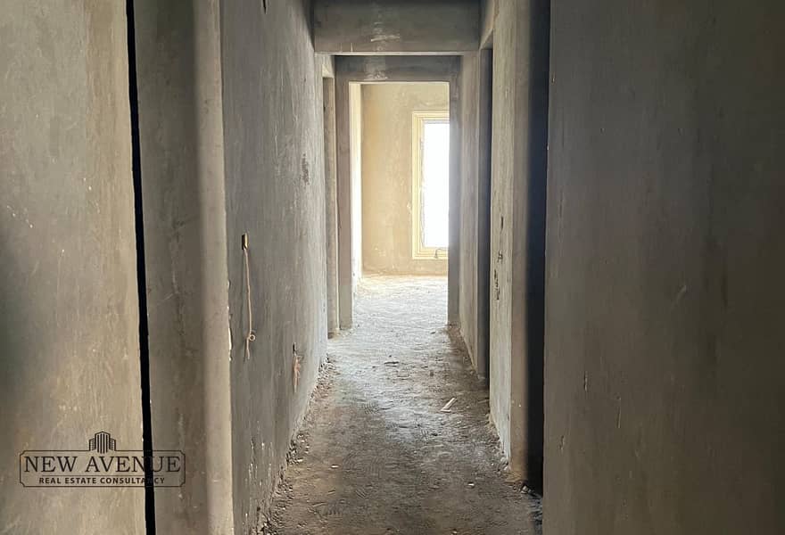 8 548da8ab-b6e1-4f8e-90f1-54d8c0e911c1. jpg