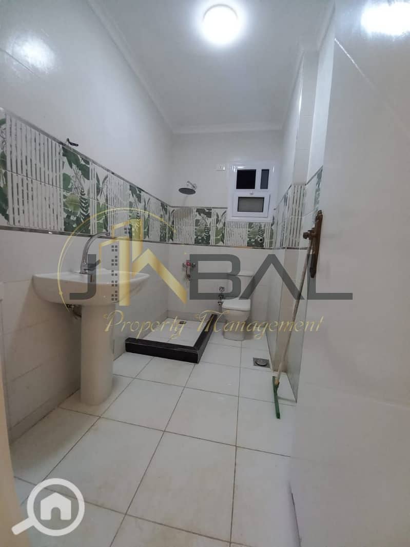 7 WhatsApp Image 2025-10-28 at 12.49. 27 PM (2). jpeg