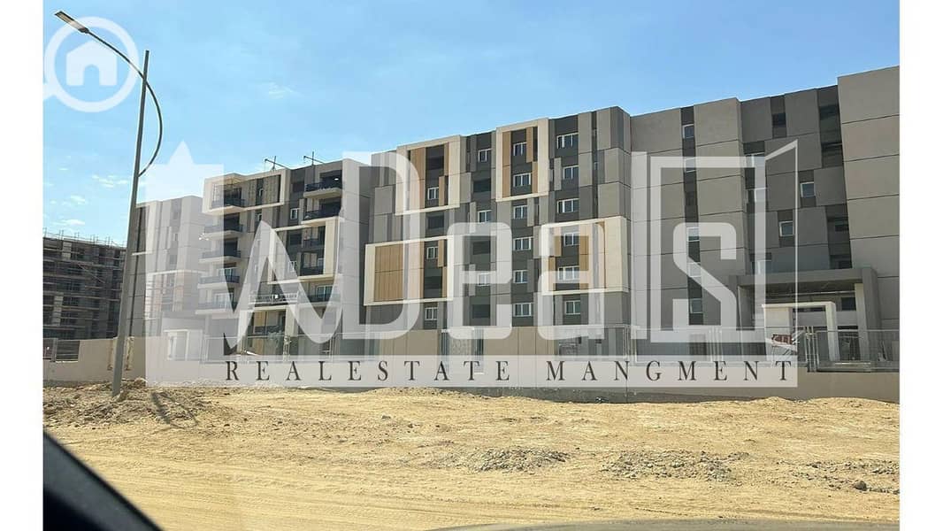 7 5236267-8b814o. jpg