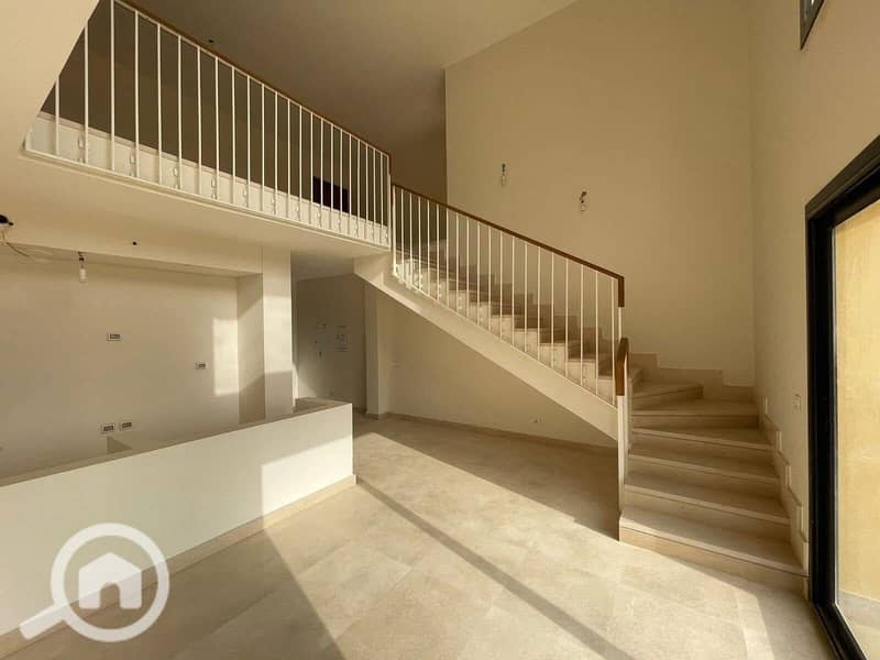 9 557721871_4002403203354678_3120951113035157886_n. jpg