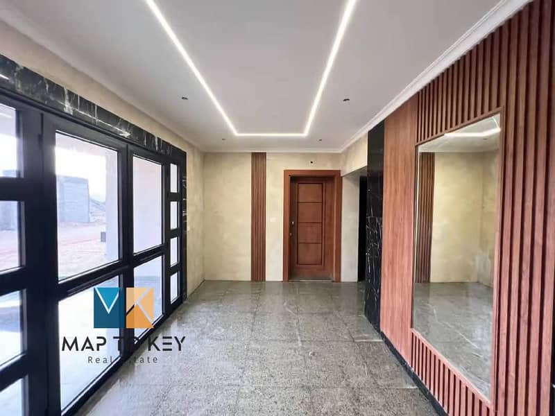 5 3dbc5531-8b8e-408c-8a3b-ec1094cb59f7. jpg