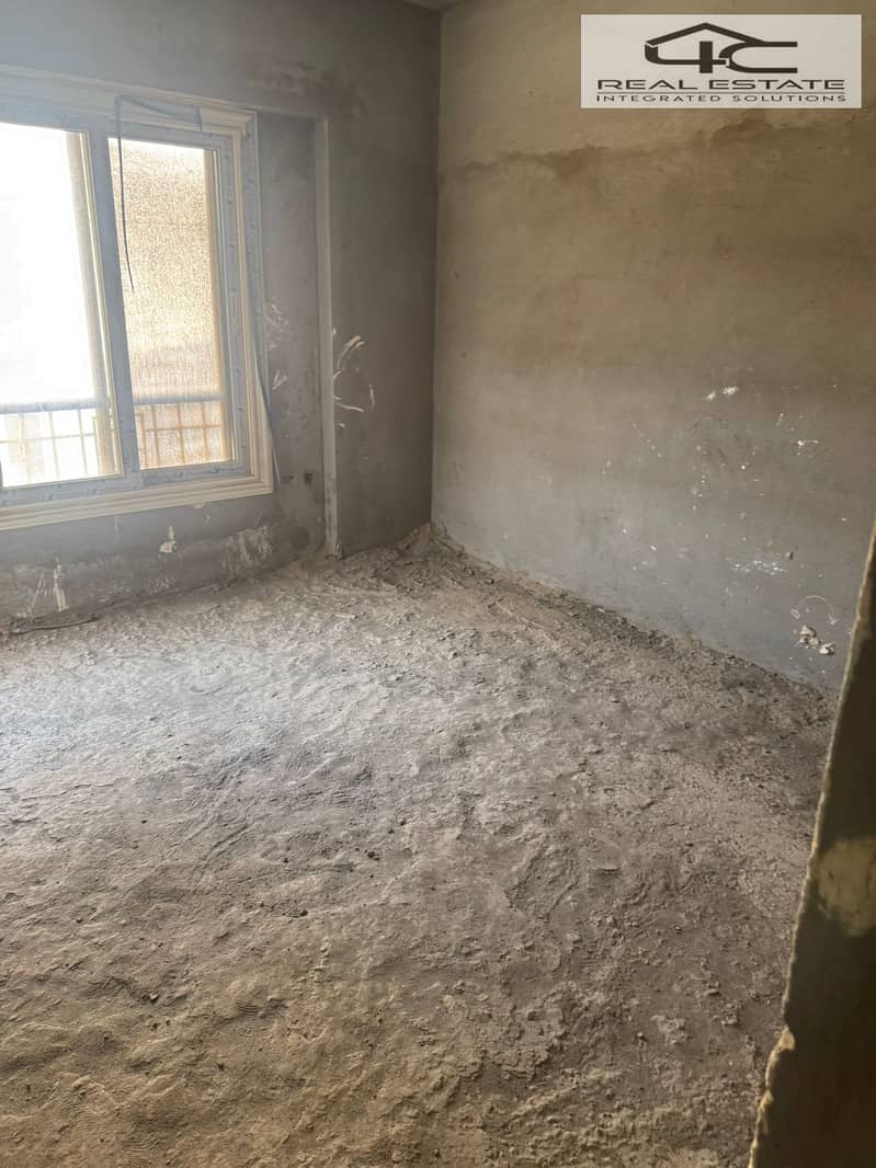 2 WhatsApp Image 2025-10-27 at 2.43. 53 AM (1). jpeg