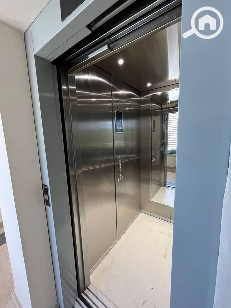 5 WhatsApp Image 2025-04-22 at 12.48. 36 PM. jpeg