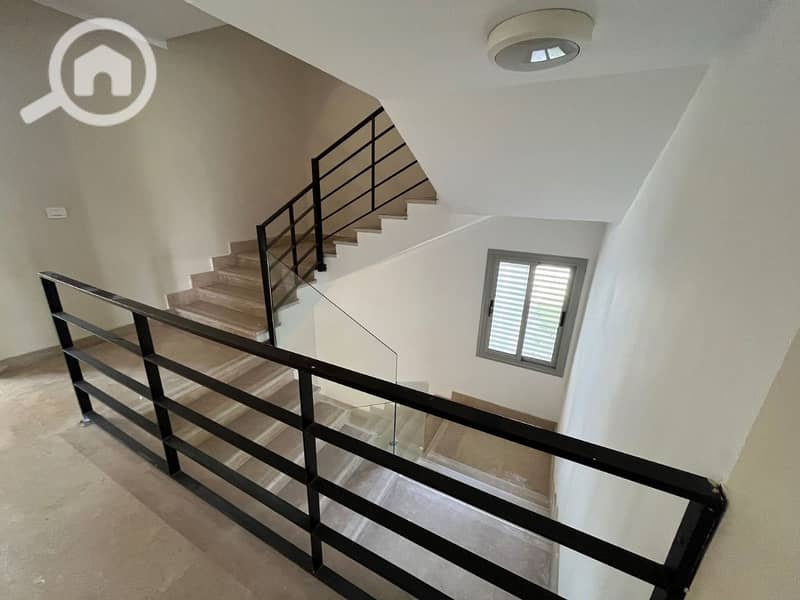 6 WhatsApp Image 2025-04-22 at 12.48. 44 PM. jpeg