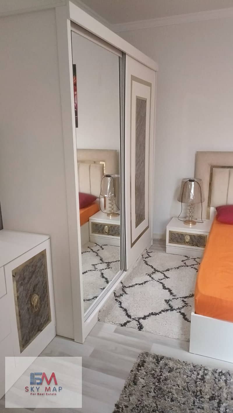 2 65bea2f9-c5ab-43c5-9e18-172389c9e594. jpeg