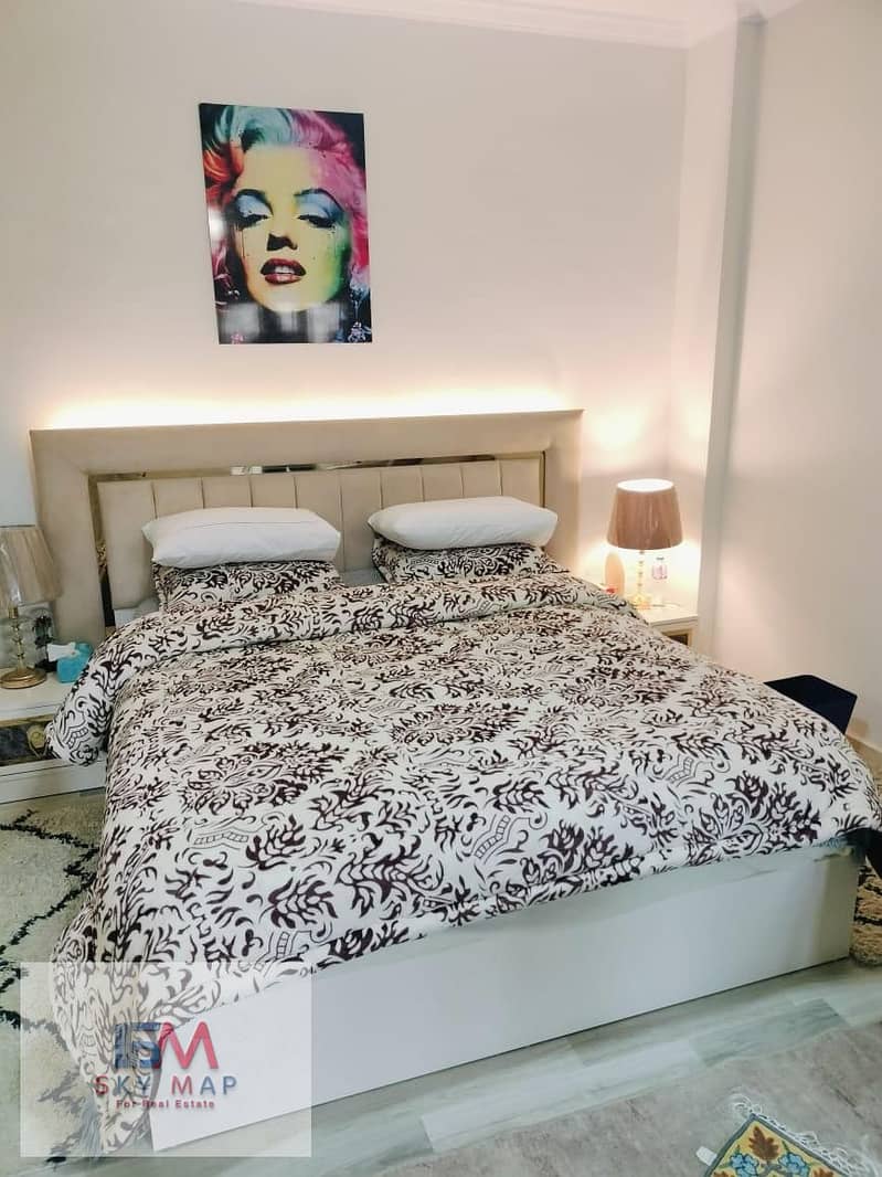 4 9ac024d9-0cfa-4c35-ac7e-7b558d36d5a6. jpeg