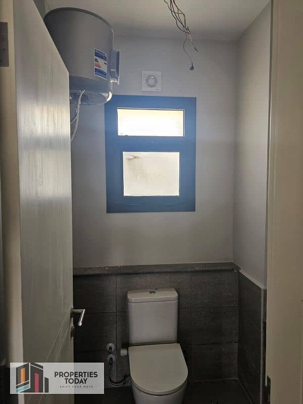 4 NDEyNDk2MTg4. jpeg