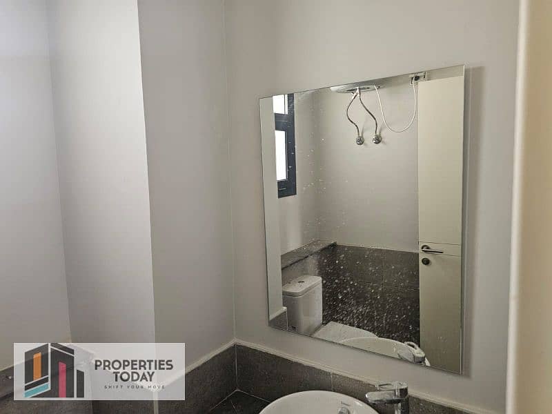 7 NjE1NjAyNDA2. jpeg