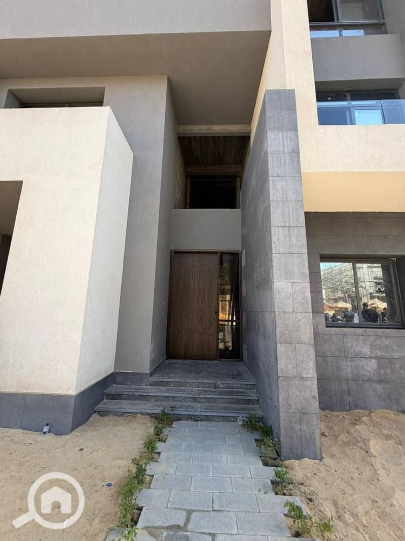 5 WhatsApp Image 2025-10-28 at 1.45. 44 PM. jpeg