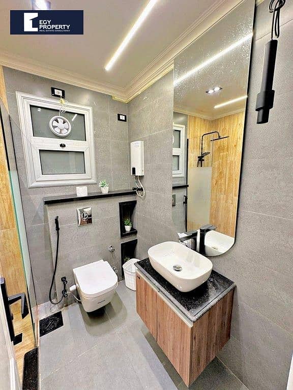 8 _files_541f0772-b61a-4cec-99f9-c218a9de21fc. jpeg