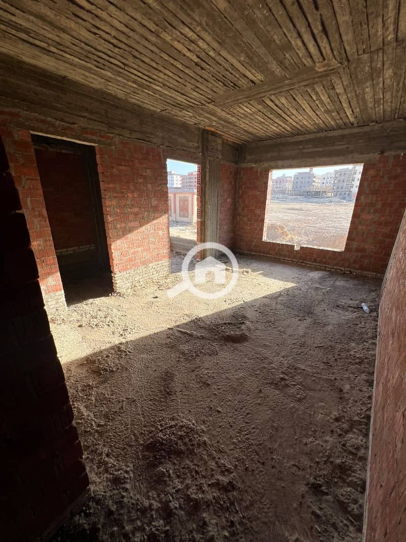 9 e6b5e09c-ee7a-4934-8559-aa5d310f8648. jpg