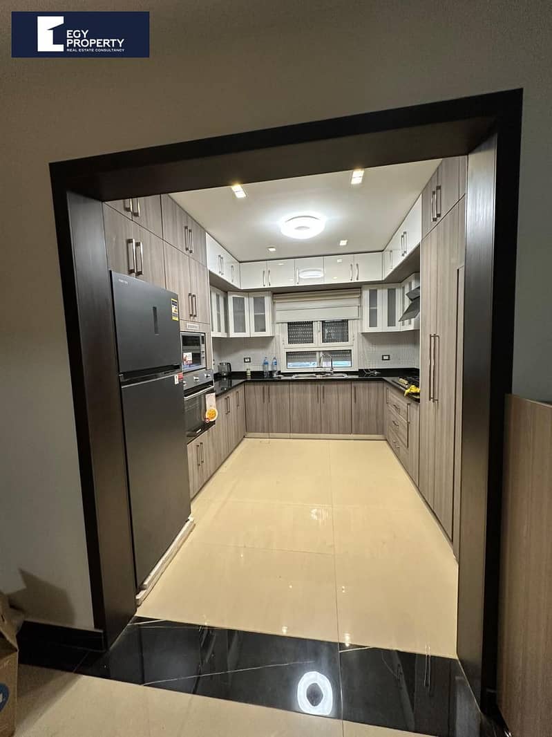 8 _files_WhatsApp Image 2025-03-02 at 21.05. 35_a0d44d31. jpg