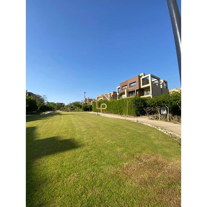 3 WhatsApp Image 2025-10-24 at 4.47. 30 PM (2). jpg