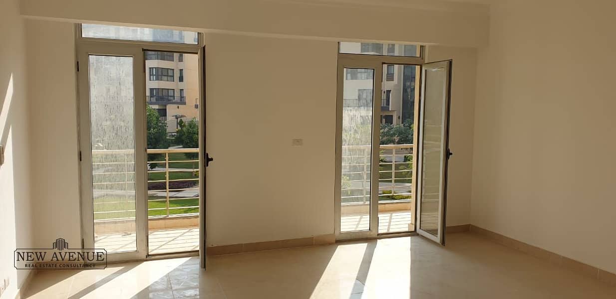 5 WhatsApp Image 2025-10-28 at 12.40. 28_58b824fd. jpg