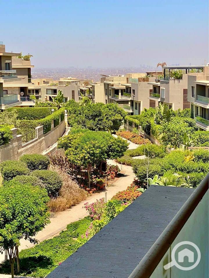 2 501124484_1272083184283876_3242183990756672682_n. jpg