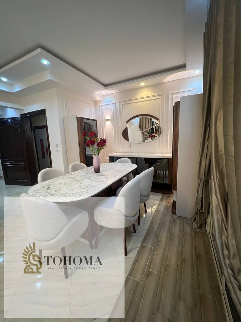 10 93ab7951-f3d2-4fe0-b7c4-a6a055c28540. jpg