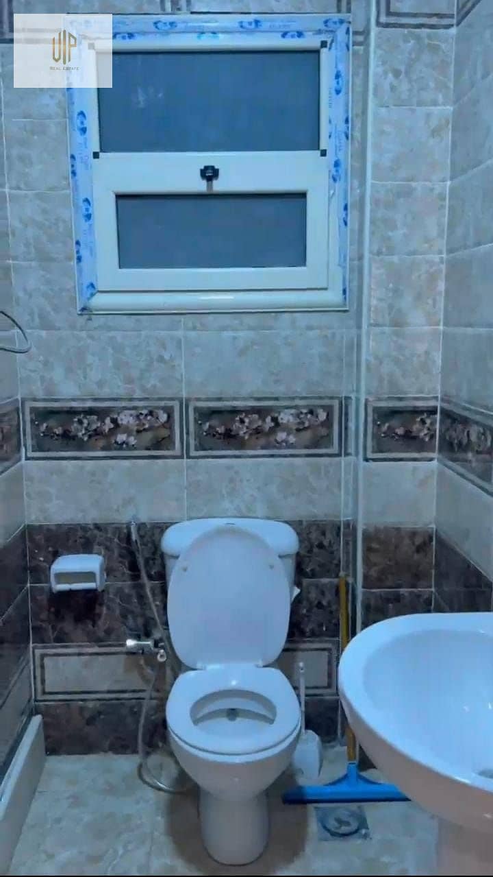 10 IMG-20251011-WA1225. jpg