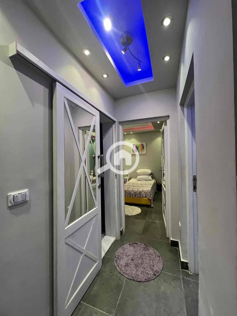 4 d3fb042f-8472-4671-8a72-e3ac3eeeb17f. jpg