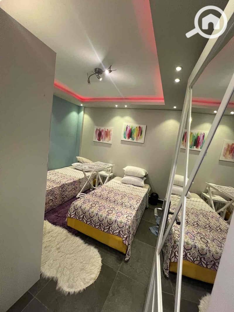 5 68c565fa-466f-4c10-91c8-fa290f9bfe8e. jpg