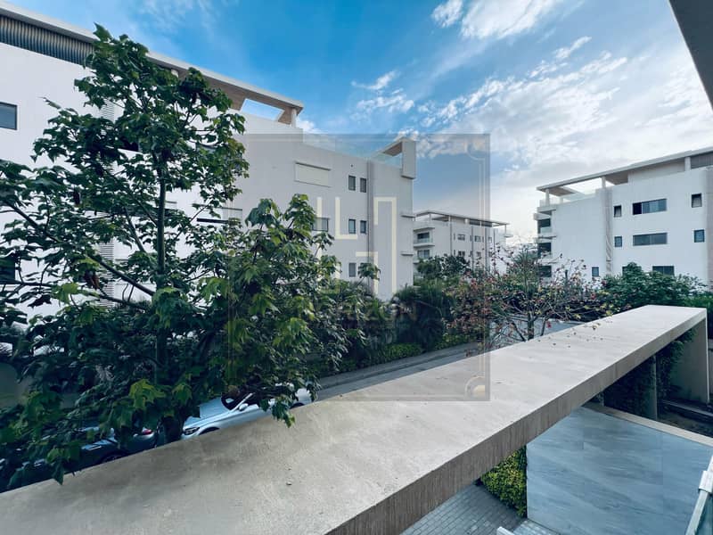 4 WhatsApp Image 2025-10-28 at 12.15. 14 PM. jpeg