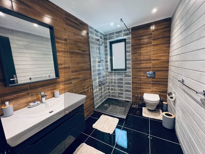 9 WhatsApp Image 2025-10-28 at 12.15. 23 PM. jpeg