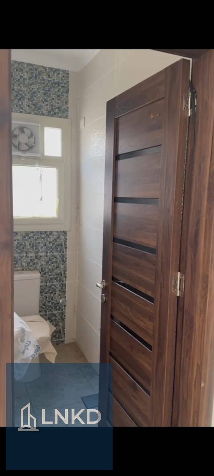 7 WhatsApp Image 2025-10-28 at 13.47. 48 (1). jpeg